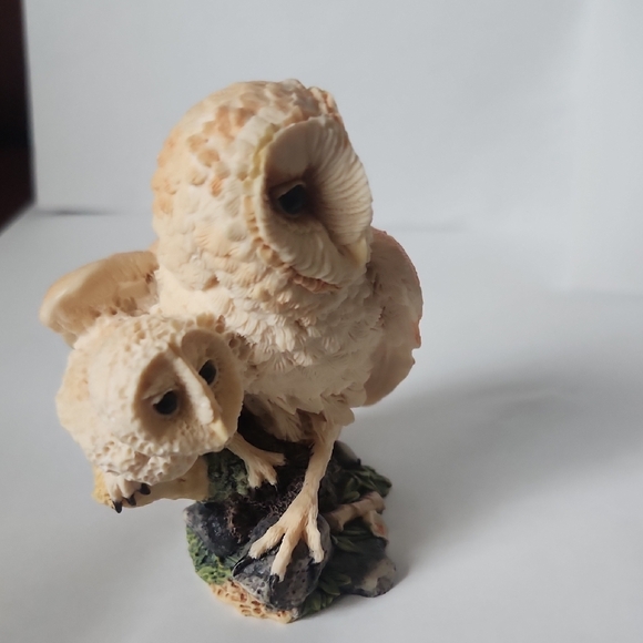 Barn Owl Figurine - Picture 5 of 6